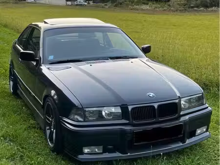 BMW Série 3 325i 102