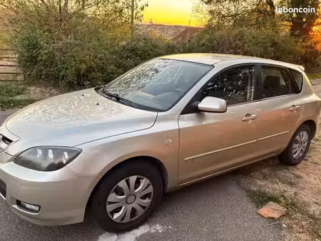 Mazda Mazda3 1.6 105 Kamae