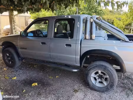 Mazda Serie B B2500