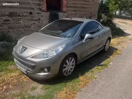 Peugeot 207 CC 1.6 HDi 112