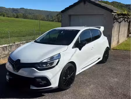 Renault Clio RS 1.6 T 200