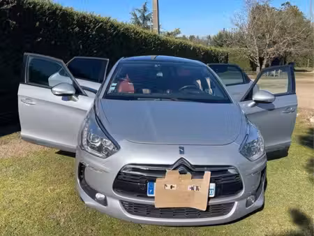 DS 5 2.0 HDi 160