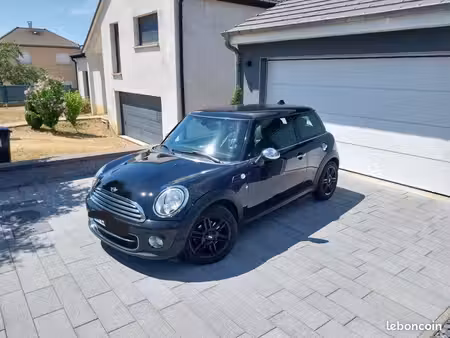Mini Mini Cooper D 1.6 112