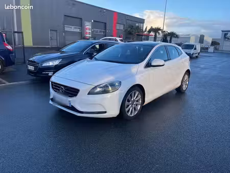 Volvo V40 D2 1.6 115
