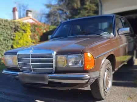 Mercedes-Benz Classe E 230 E