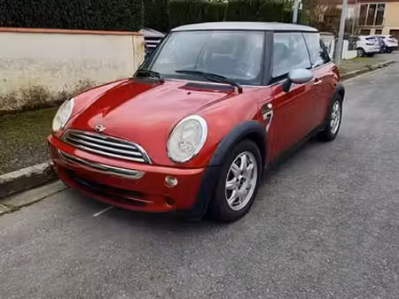 Mini Cabrio Cooper 1.6 115