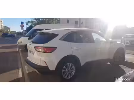 Ford Kuga 1.5 120