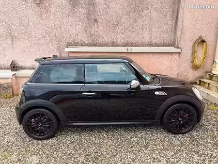 Mini Mini John Cooper Works 1.6 175