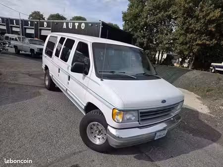 Ford Econoline 