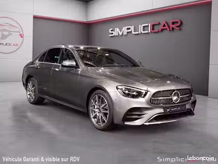 Mercedes-Benz Classe E E 300 2.0 211 AMG Line