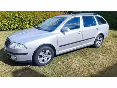 Škoda Octavia 1.6 102