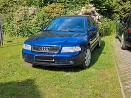 Audi A4 1.8 125