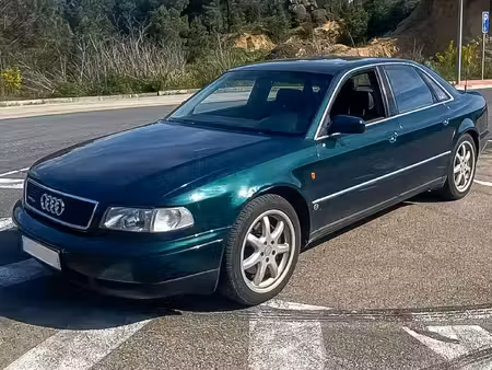 Audi A8 V8 4.2 quattro