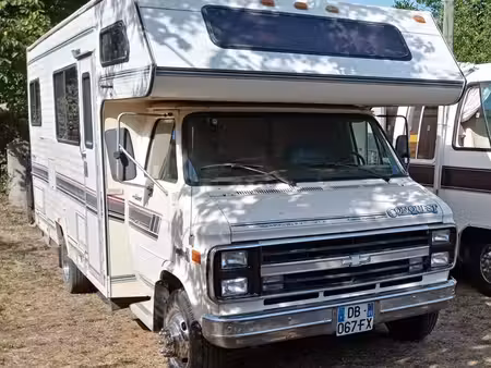 Chevrolet Chevy Van 