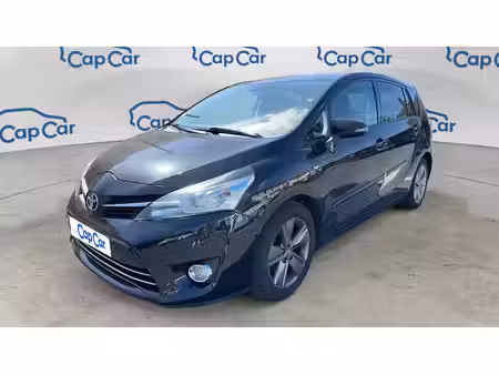Toyota Verso 2.2 Skyview