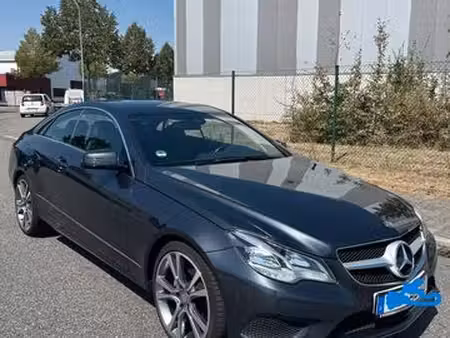 Mercedes-Benz Classe E E 200 2.0 184 Sport