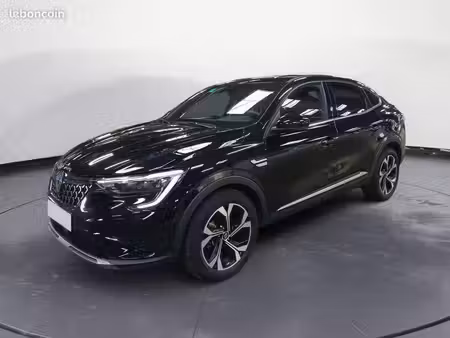 Renault Arkana E-Tech 1.6 145 Techno