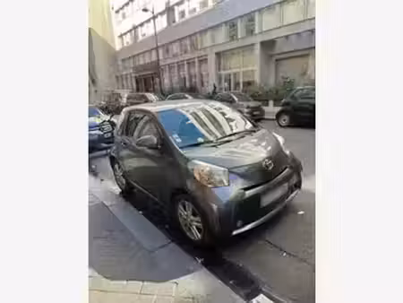 Toyota IQ 