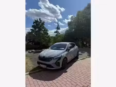 Renault Clio E-Tech 1.6 145 Esprit Alpine