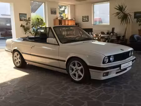 BMW Série 3 320i 2.0