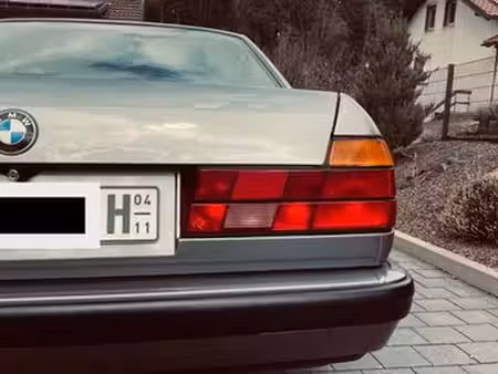 BMW Série 7 735i