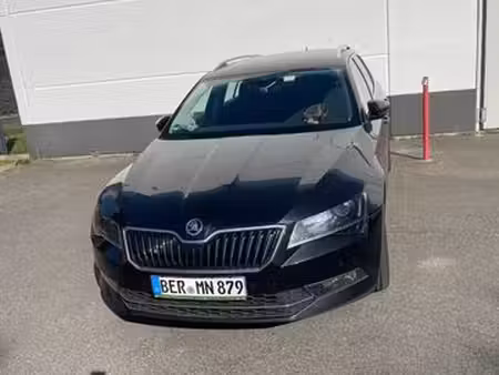 Škoda Superb 1.8 TDI T 150 Active