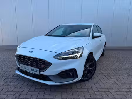 Ford Focus ST 2.3 EcoBoost 280