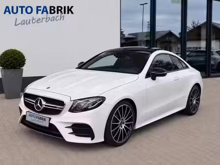 Mercedes-Benz Classe E E 200 2.0 184 AMG Line 4Matic