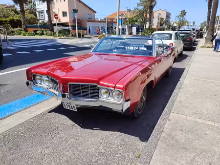 Oldsmobile Delta 88 