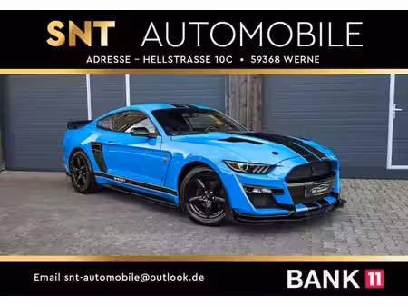 Ford Mustang Fastback V6 3.7