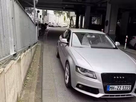Audi A4 1.8 TFSI 160 Attraction