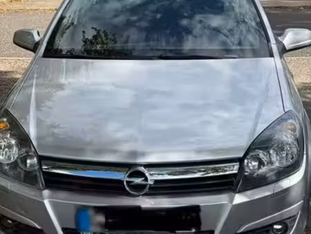 Opel Astra 1.6 105