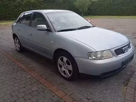 Audi A3 1.6 102