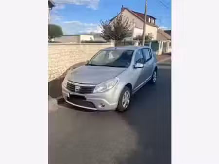 Dacia Sandero 1.4 MPI 75