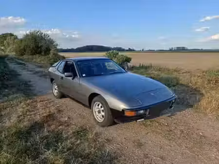 Porsche 924 2.0 125