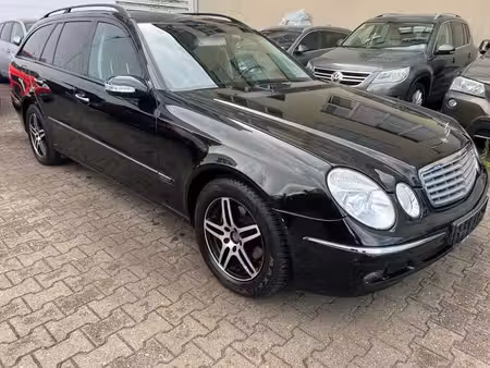 Mercedes-Benz Classe E E 200