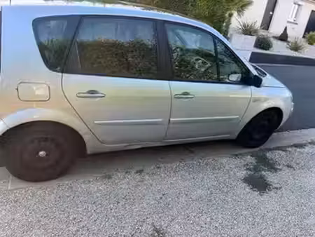 Renault Scénic 1.5 dCi 105 Latitude