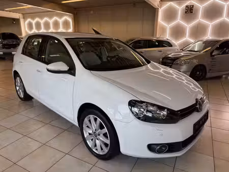 Volkswagen Golf 2.0 TDI 110