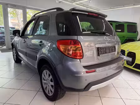 Suzuki SX4 2.0 135 Style 4x4