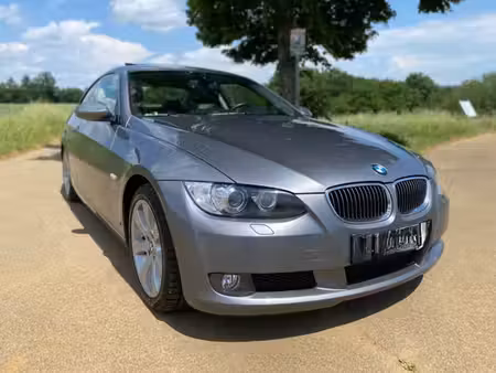 BMW Série 3 325i 218