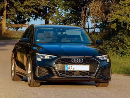 Audi A3 35 TFSI 1.5 TFSI 150 S line