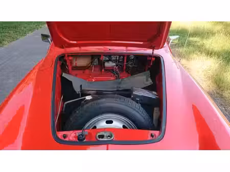 Volkswagen Karmann Ghia 