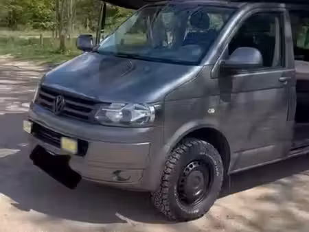 Volkswagen Transporter T5 2.0 TDI 140