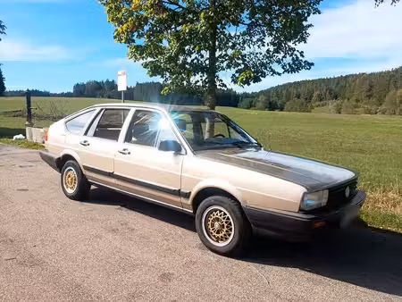 Volkswagen Passat 1.6 75 GL