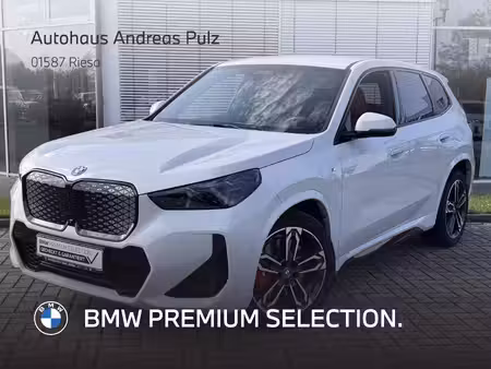 BMW iX1 