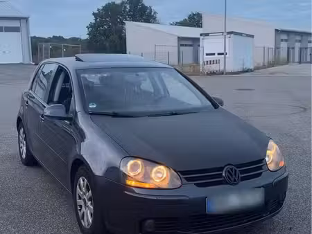 Volkswagen Golf 1.9 TDI 105