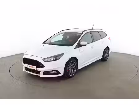 Ford Focus ST 2.0 EcoBoost 250