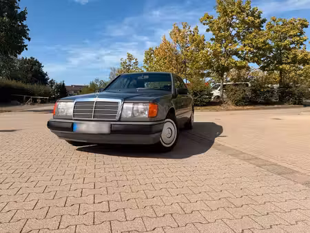 Mercedes-Benz Classe E E 230