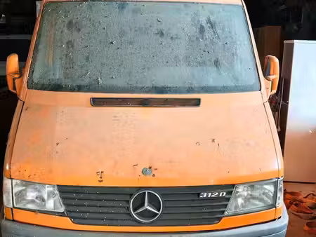 Mercedes-Benz Sprinter 312 2.9 122