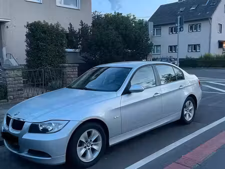 BMW Série 3 320i 2.0 150